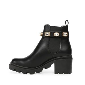 Steve Madden Booties